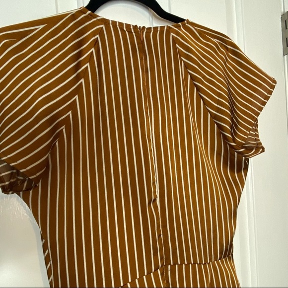 Francesca’s Closet Sandy & Sid Dress Brown Wrap Front striped midi ruffle skirt - Picture 9 of 9